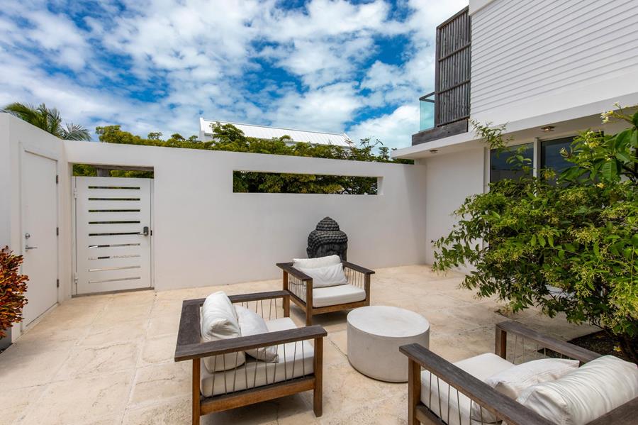 Sunset Beach Enclave Out of NYC Leeward Providenciales