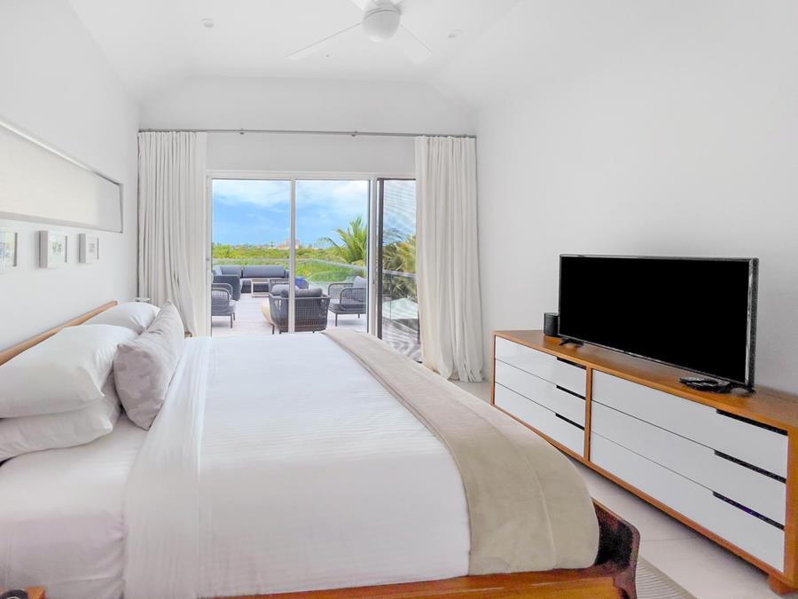 Sunset Beach Enclave Out of NYC Leeward Providenciales
