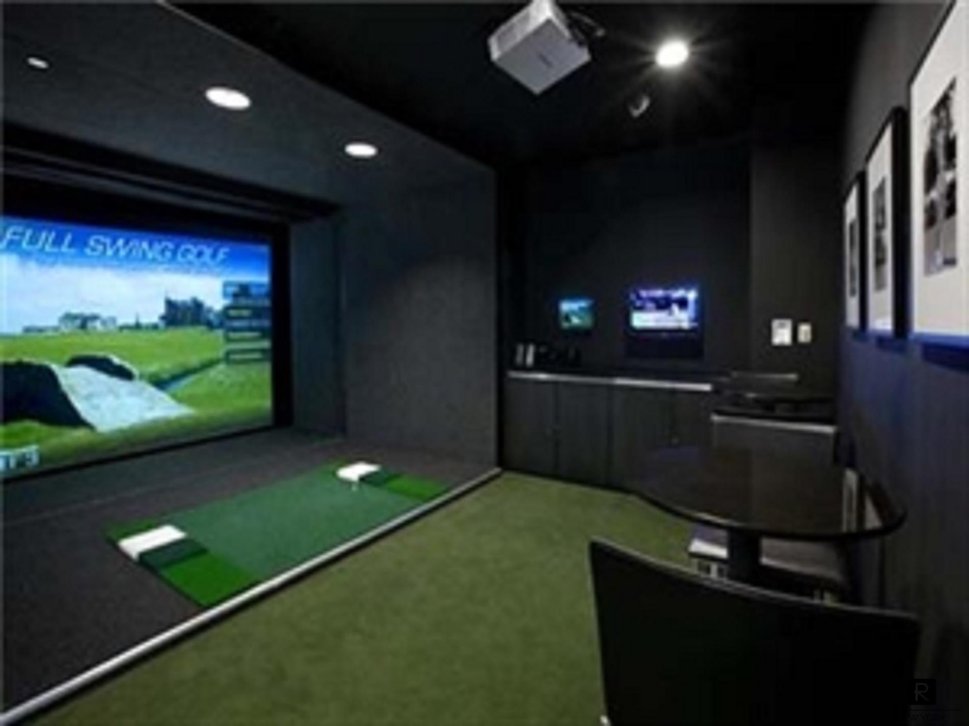 247 West 46th Street Midtown West New York NY 10036