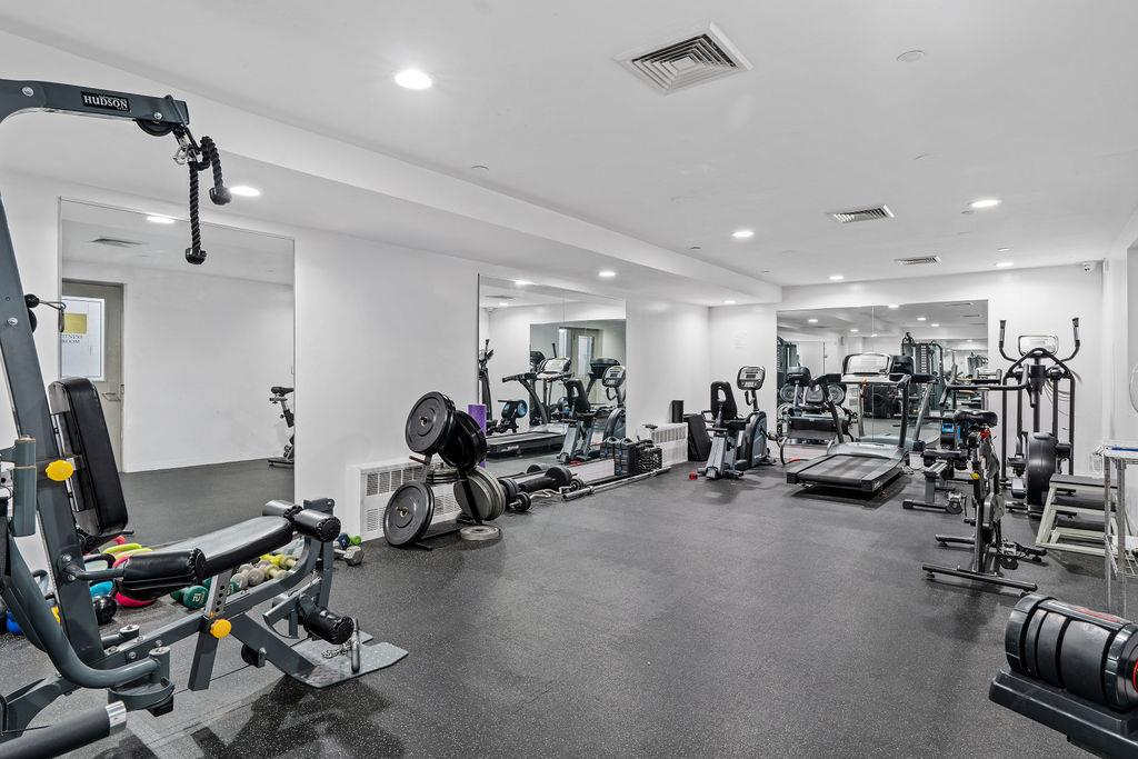 231 West 148th Street 4Q West Harlem New York NY 10039