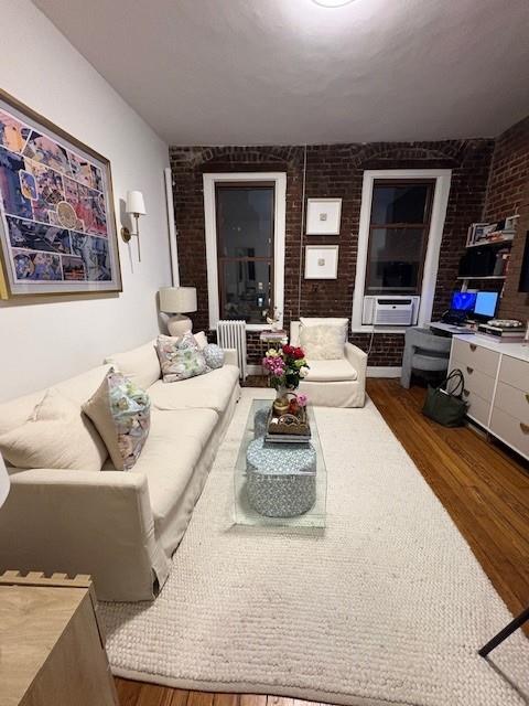 523 Hudson Street 5-RN W. Greenwich Village New York NY 10014