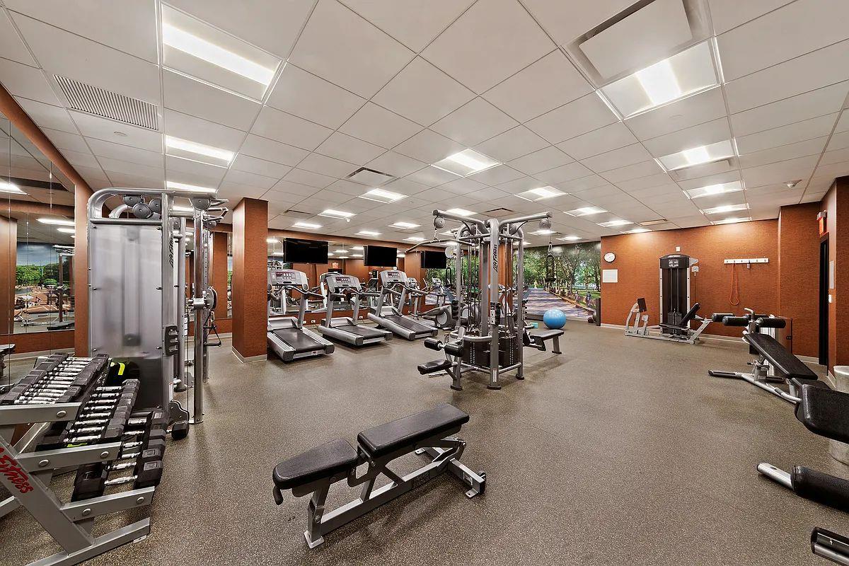 454 West 54th Street Clinton New York NY 10019