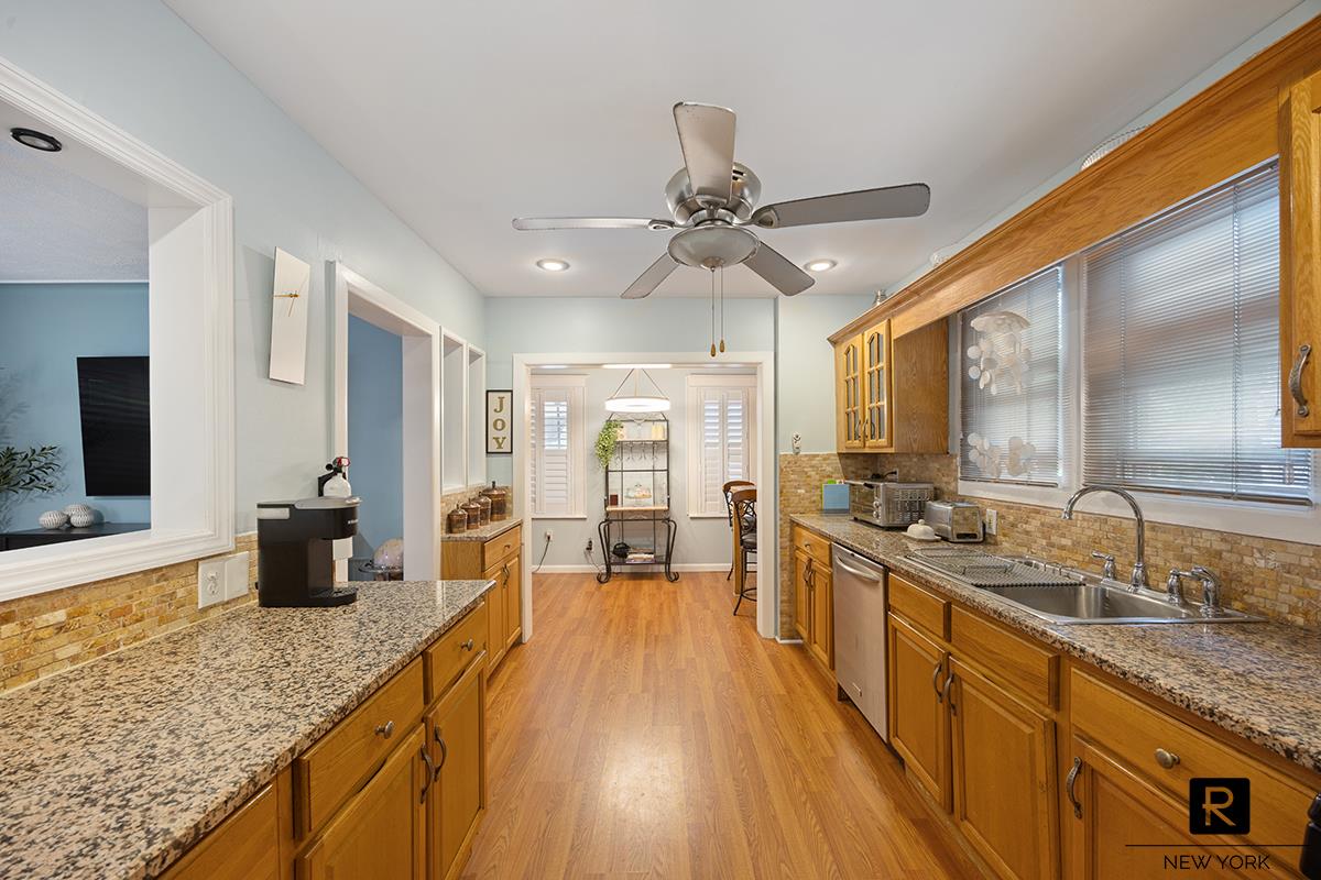 111-20 199th Street Saint Albans Queens NY 11412