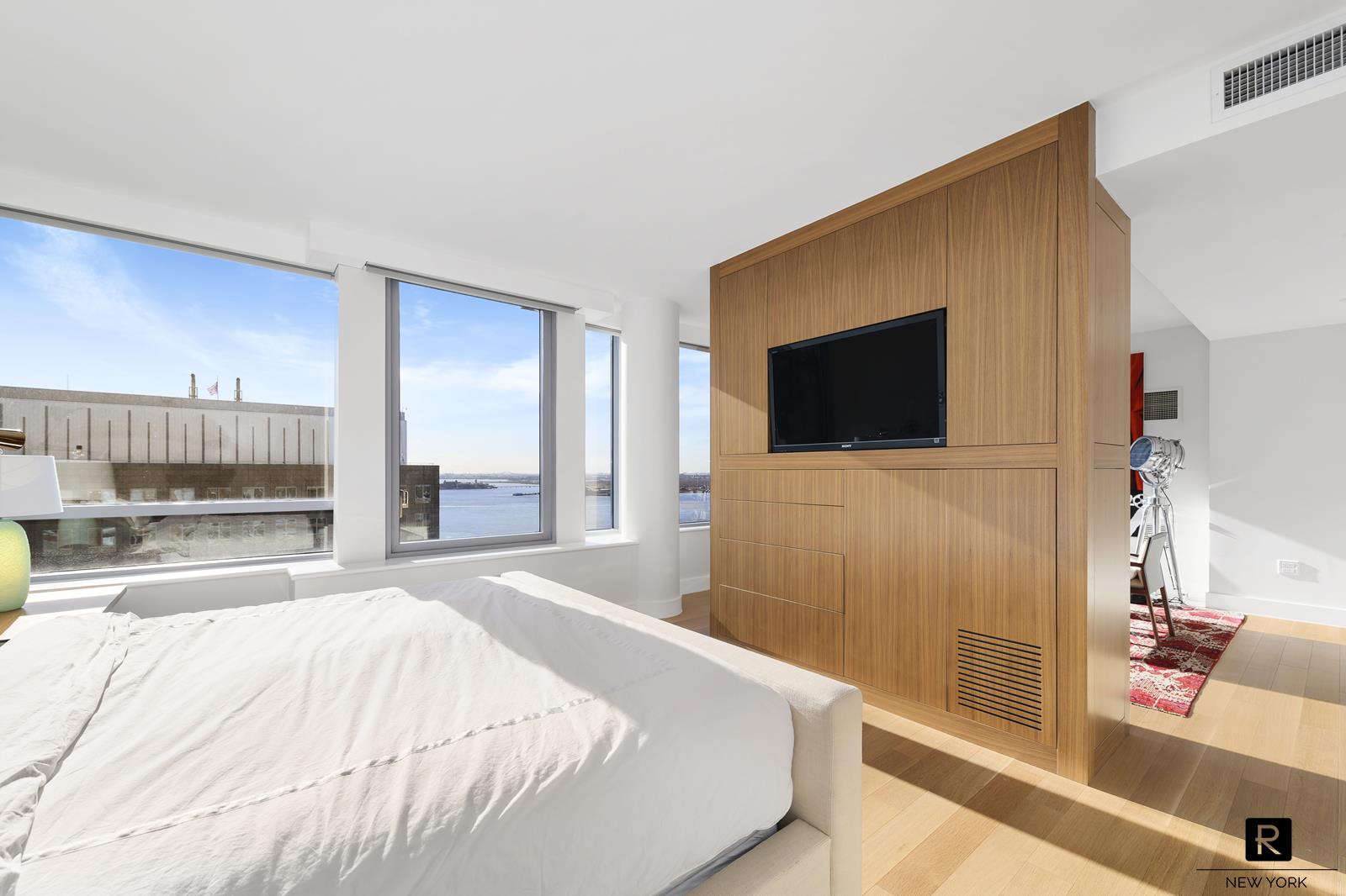 2 River Terrace Battery Park City New York NY 10282