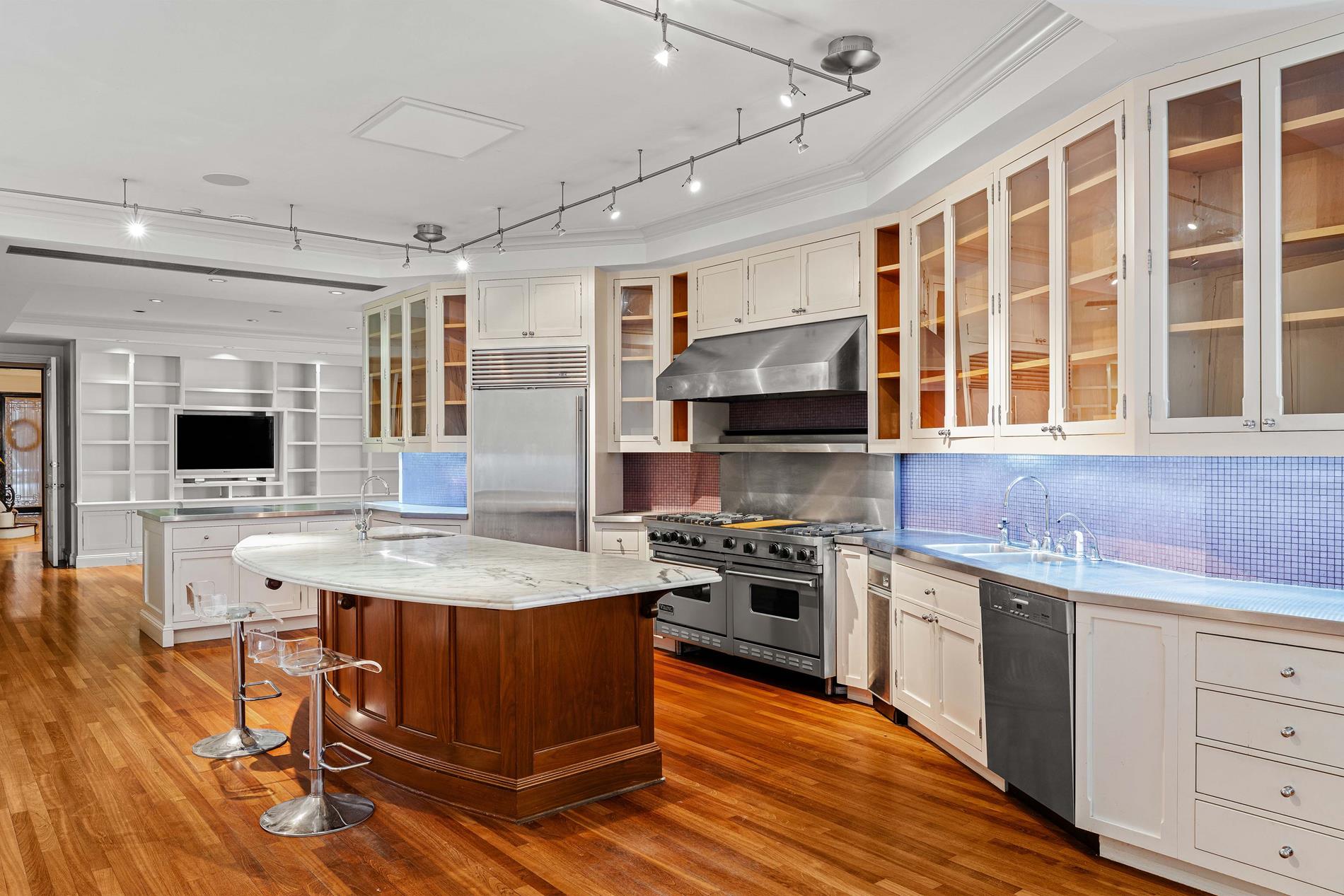 9 East 88th Street Carnegie Hill New York NY 10128