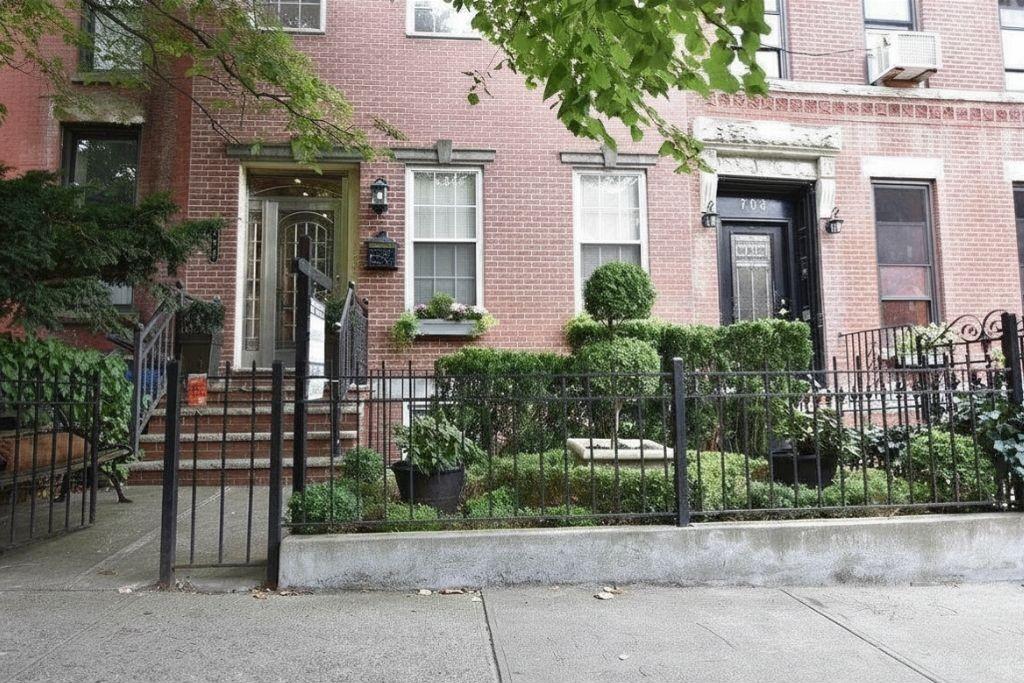704 Degraw Street 2 Park Slope Brooklyn NY 11217
