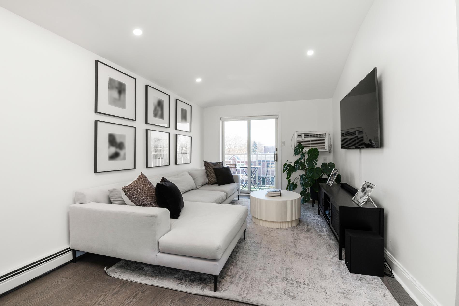 8110 Avenue L Canarsie Brooklyn NY 11236