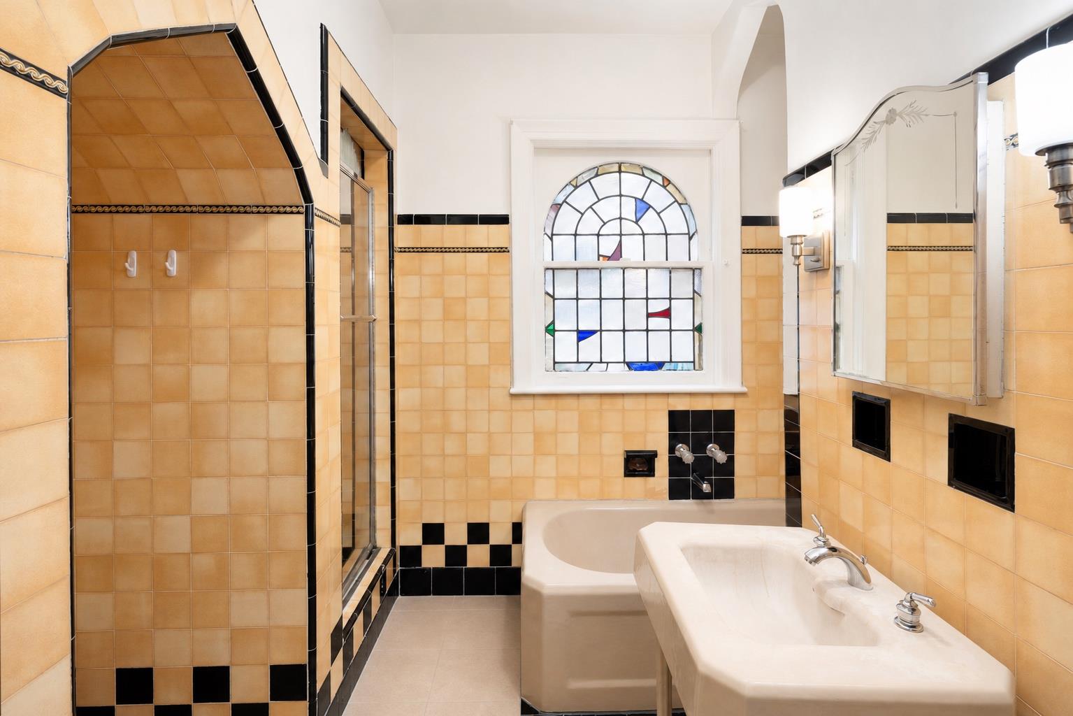 1216 East 28th Street Midwood Brooklyn NY 11210