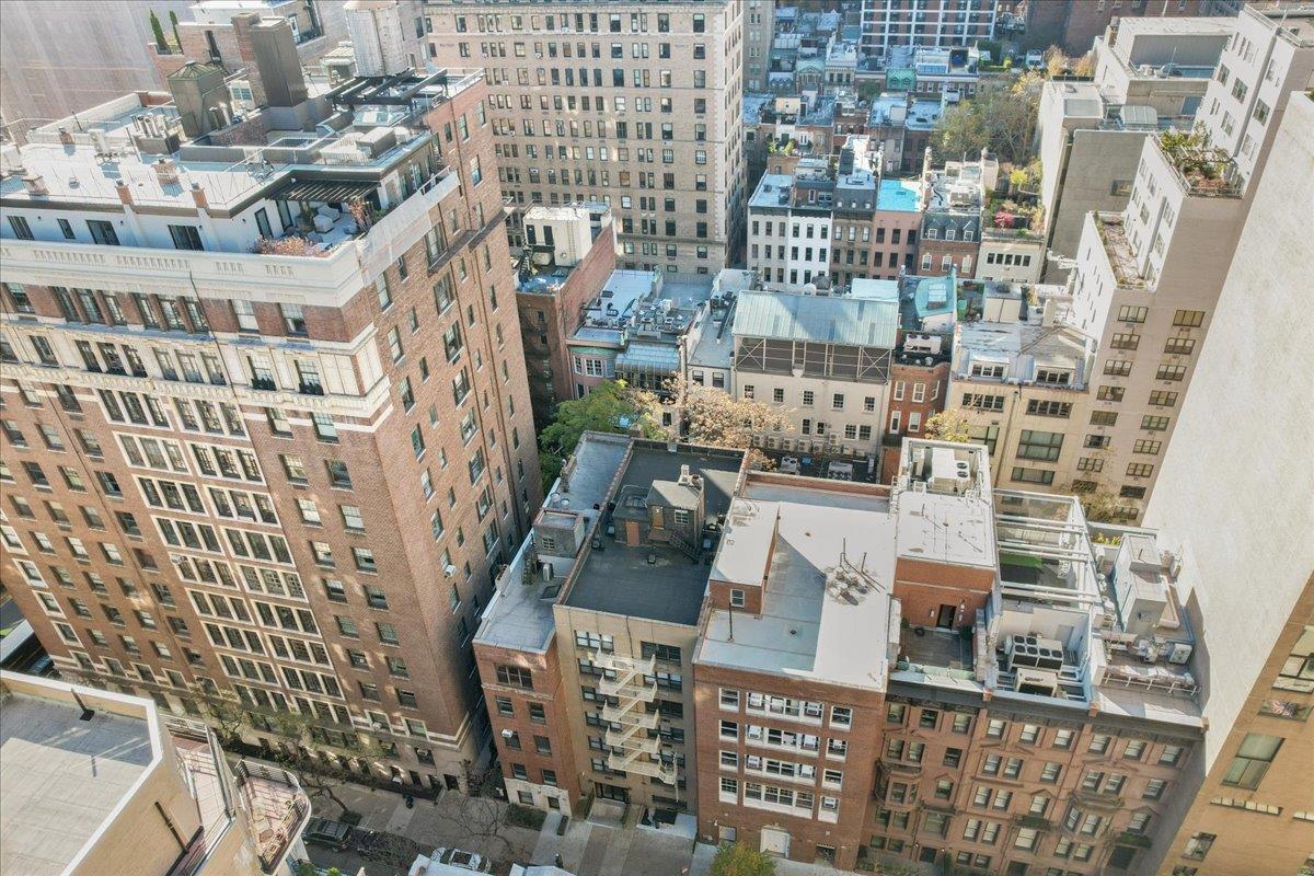 52 East 76th Street Upper East Side New York NY 10021