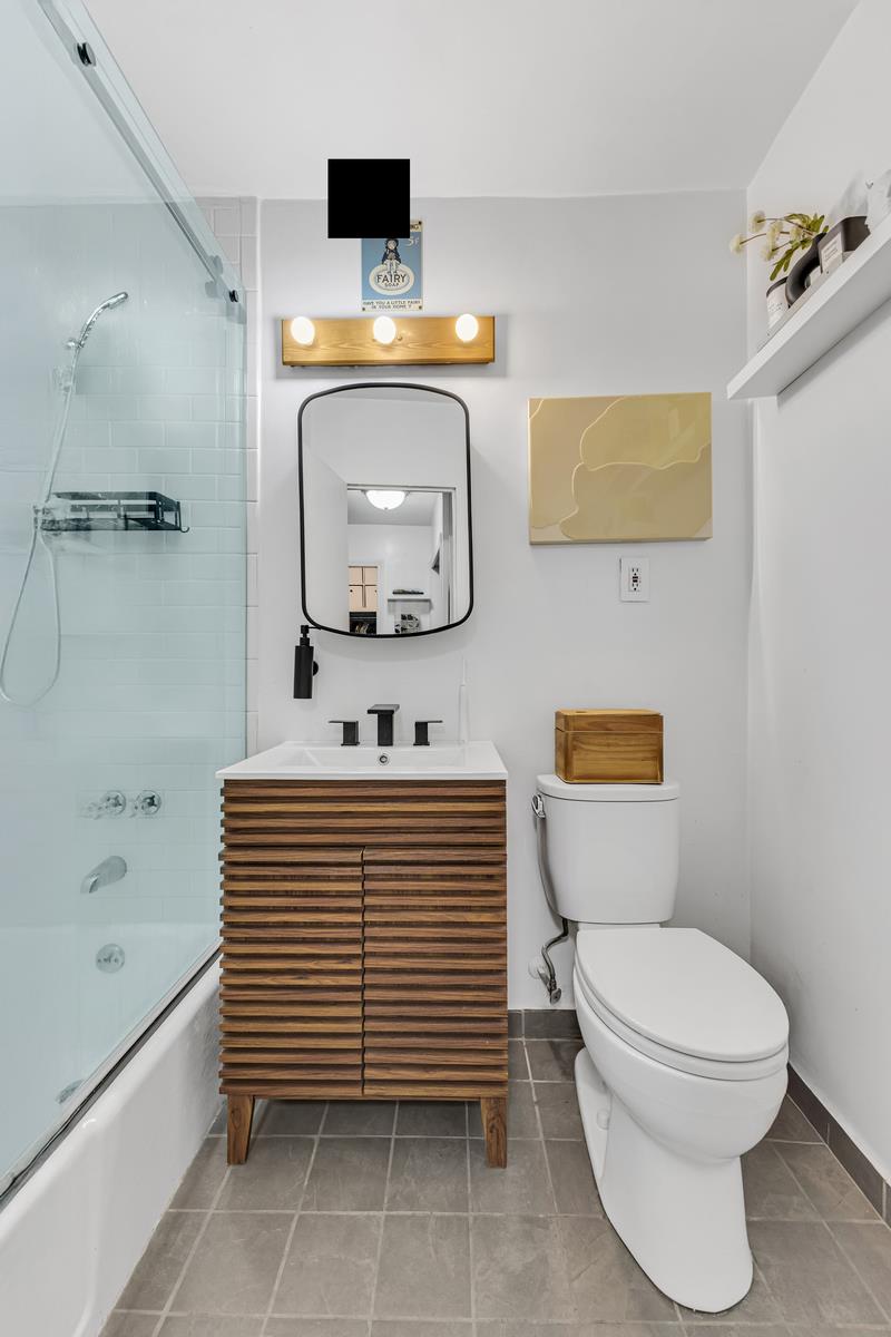 305 East 24th Street 15-L Kips Bay New York NY 10010