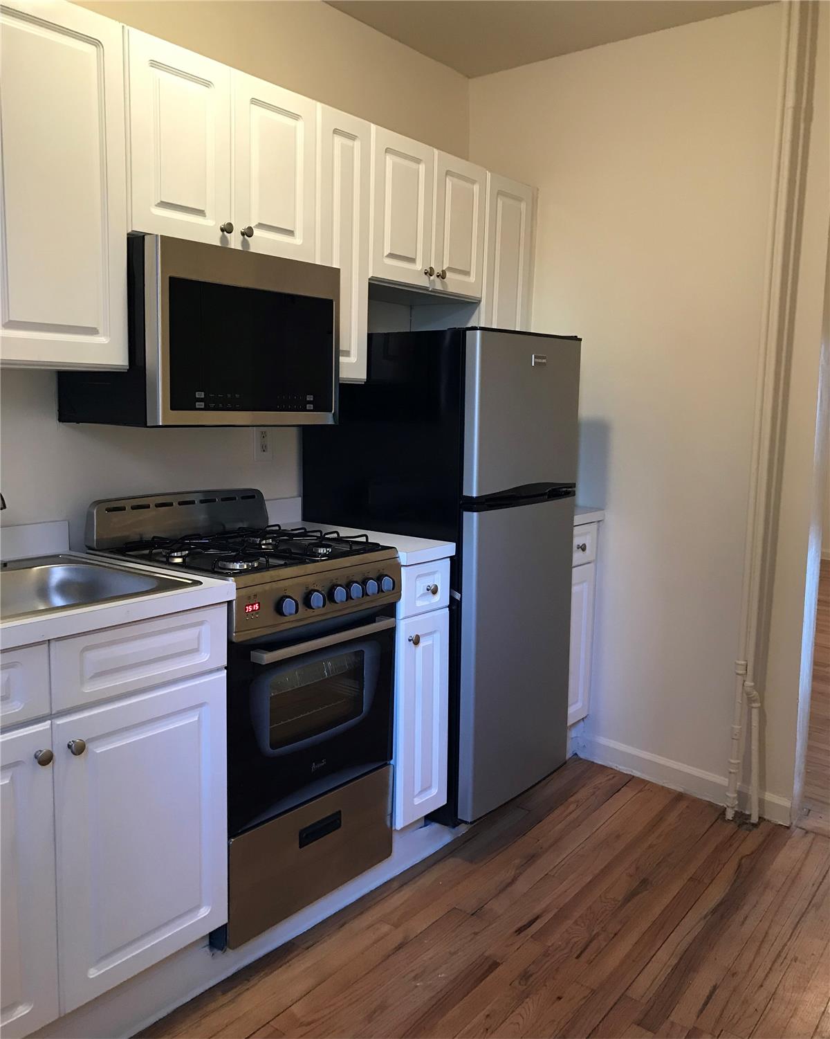 257 West 10th Street 2-E W. Greenwich Village New York NY 10011