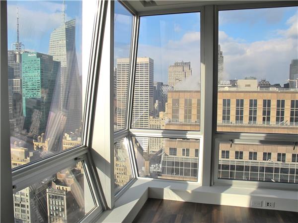 400 Fifth Avenue 46-E Midtown West New York NY 10018