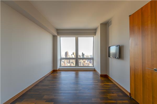 400 Fifth Avenue 46-E Midtown West New York NY 10018