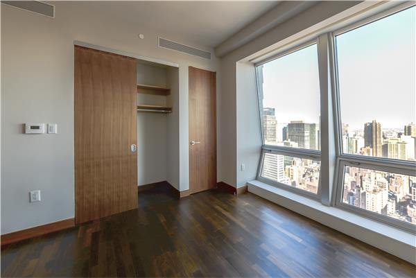 400 Fifth Avenue 46-E Midtown West New York NY 10018