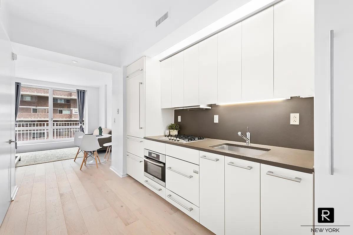 340 East 23rd Street Gramercy Park New York NY 10010