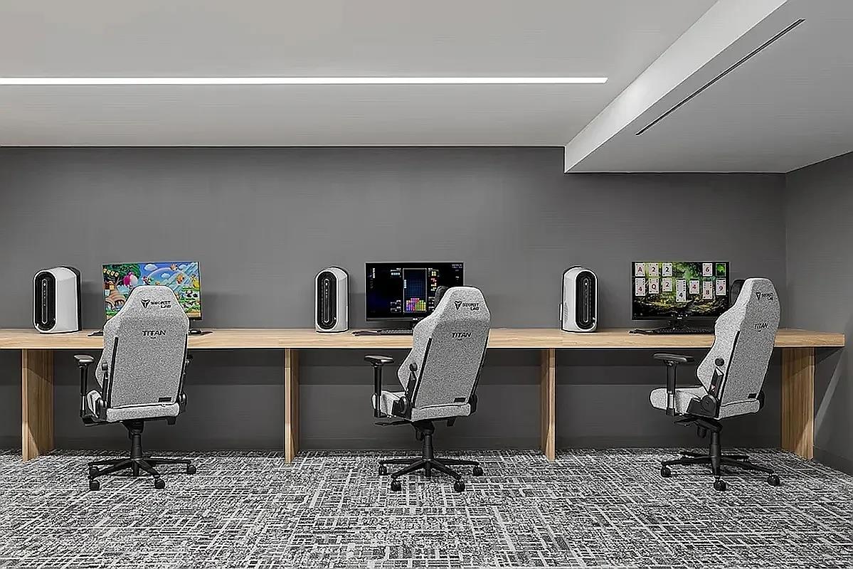 46-30 Center Blvd. 1503 Long Island City Queens NY 11109