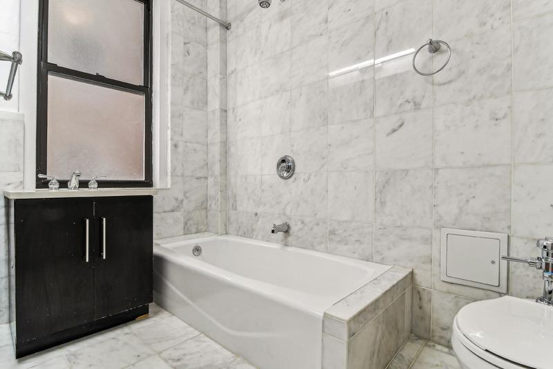 347 West 55th Street, #8H