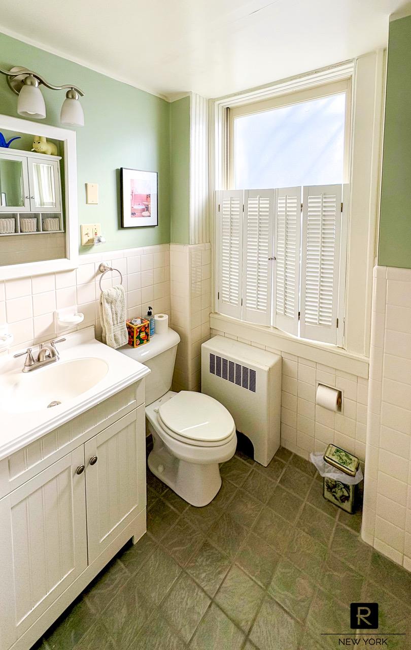 174 Us Oval Out of NYC Plattsburgh NY 12901