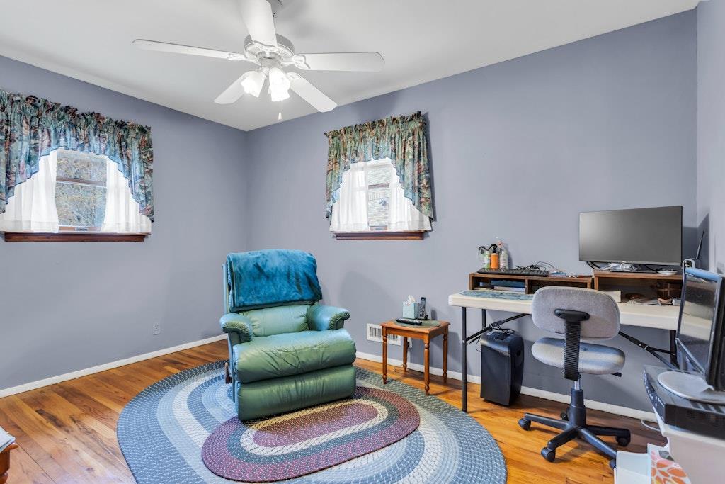 38-02 254th Street Little Neck Queens NY 11363
