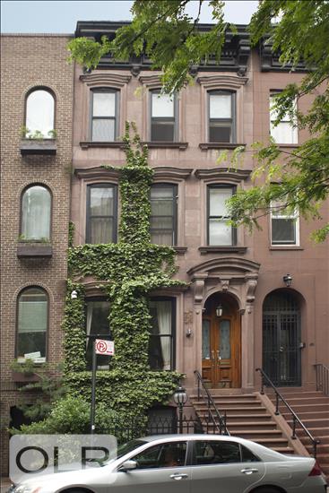 452 West 44th Street Clinton New York NY 10036