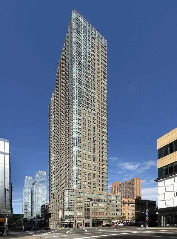 561 Tenth Avenue 33H Clinton New York NY 10036