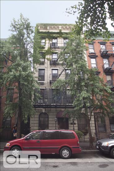424 West 46th Street 1D Clinton New York NY 10036