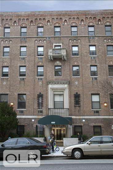 689 Fort Washington Avenue 1AA Hudson Heights New York NY 10040
