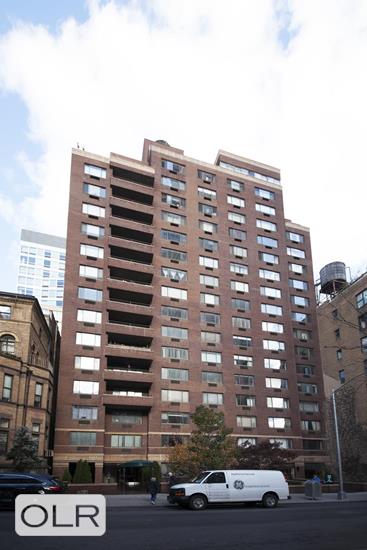 211 West 71st Street 2C Lincoln Square New York NY 10023