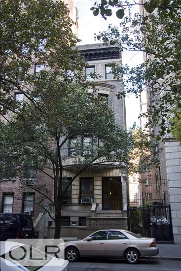 9 West 69th Street 3R Lincoln Square New York NY 10023