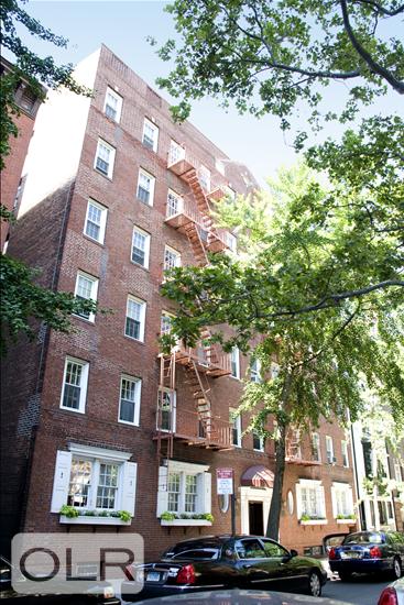 72 Orange Street 1E Brooklyn Heights Brooklyn NY 11201