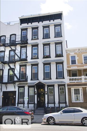 204 Montrose Avenue 4B East Williamsburg Brooklyn NY 11206