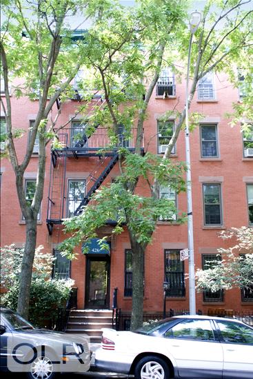 426 13th Street 2E Park Slope Brooklyn NY 11215