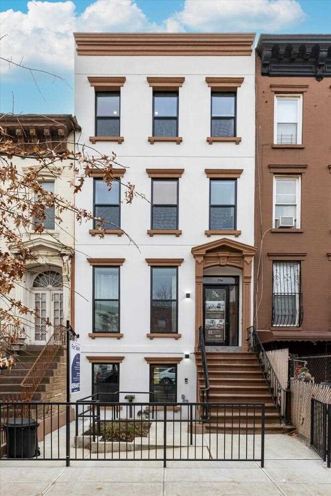 256 Putnam Avenue 1 Bedford Stuyvesant Brooklyn NY 11216