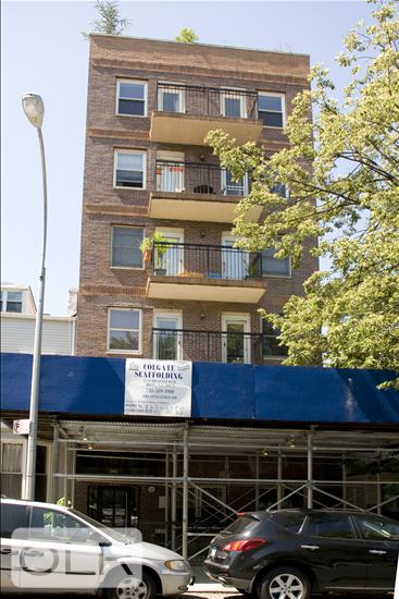 392 11th Street 3A Park Slope Brooklyn NY 11215