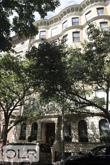 17 East 95th Street Carnegie Hill New York NY 10128