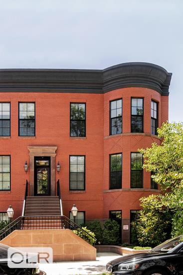 76 Lefferts Place 1B Clinton Hill Brooklyn NY 11238
