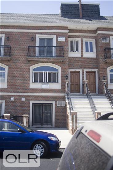 370 90th Street 1D Fort Hamilton Brooklyn NY 11209