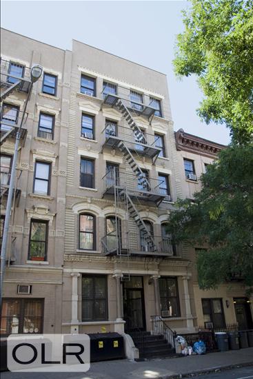 306 West 21st Street 3 Chelsea New York NY 10011