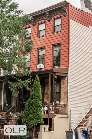 260 Tompkins Avenue GARDEN Bedford Stuyvesant Brooklyn NY 11216