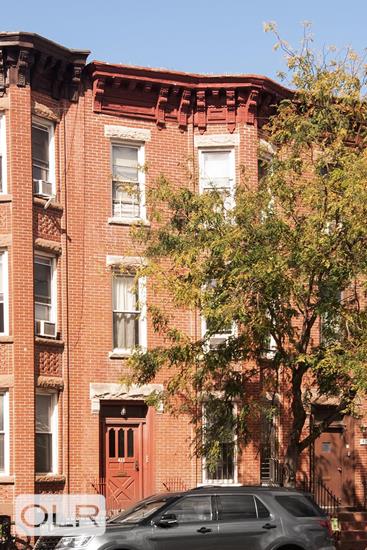 422 4th Avenue Gowanus Brooklyn NY 11215