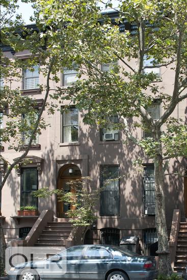 181 De Kalb Avenue D1 Fort Greene Brooklyn NY 11217