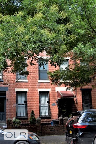 532 Clinton Street Carroll Gardens Brooklyn NY 11231