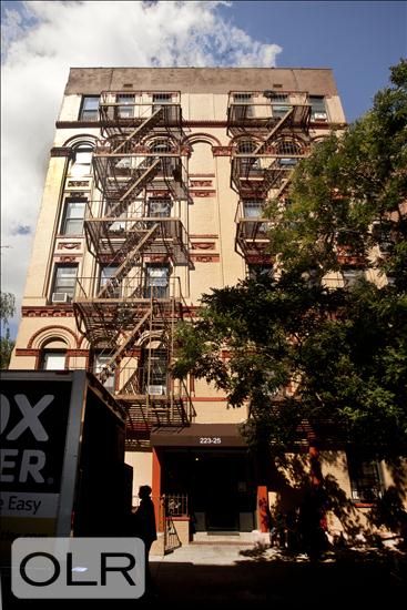 223-225 East 3rd Street 2B E. Greenwich Village New York NY 10009