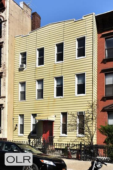 155 India Street 1L Greenpoint Brooklyn NY 11222