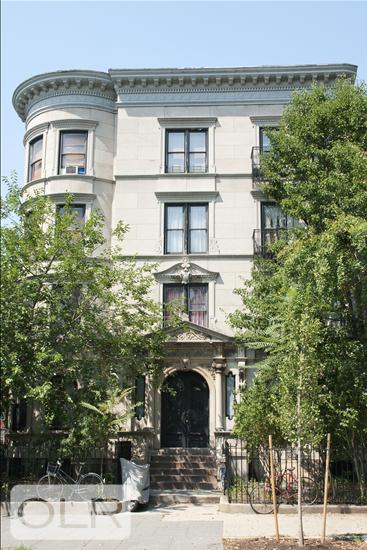 392 Clinton Avenue 1-S Clinton Hill Brooklyn NY 11238