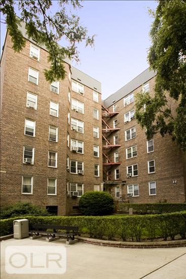67-07 Yellowstone Blvd. 5G Forest Hills Queens NY 11375
