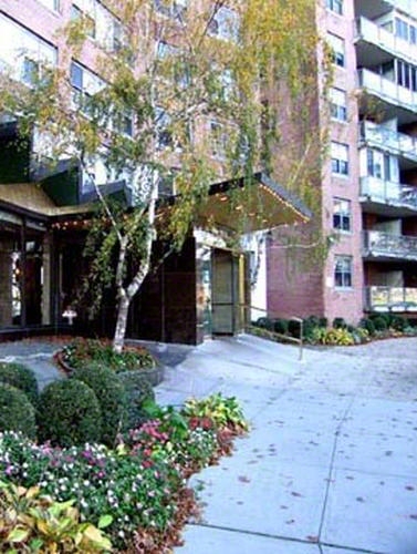 61-20 Grand Central Parkway B1502 Forest Hills Queens NY 11375