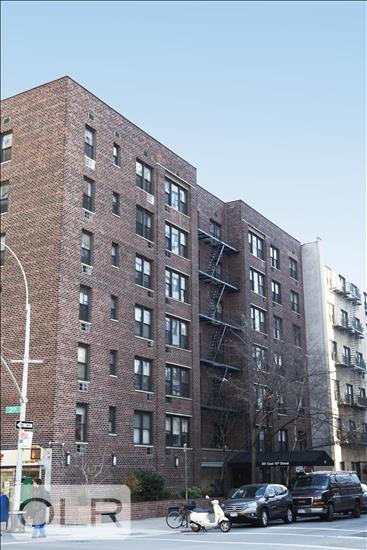 201 East 15th Street 5C Gramercy Park New York NY 10003