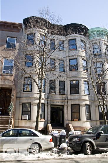 209 Clinton Street 4L Cobble Hill Brooklyn, NY 11201