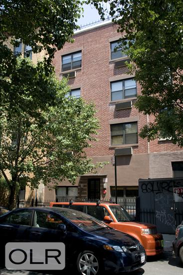 453 12th Street 2-A Park Slope Brooklyn NY 11215